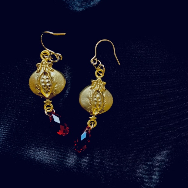 ペルセポネー様 ピアス beingbacchae BOOTH