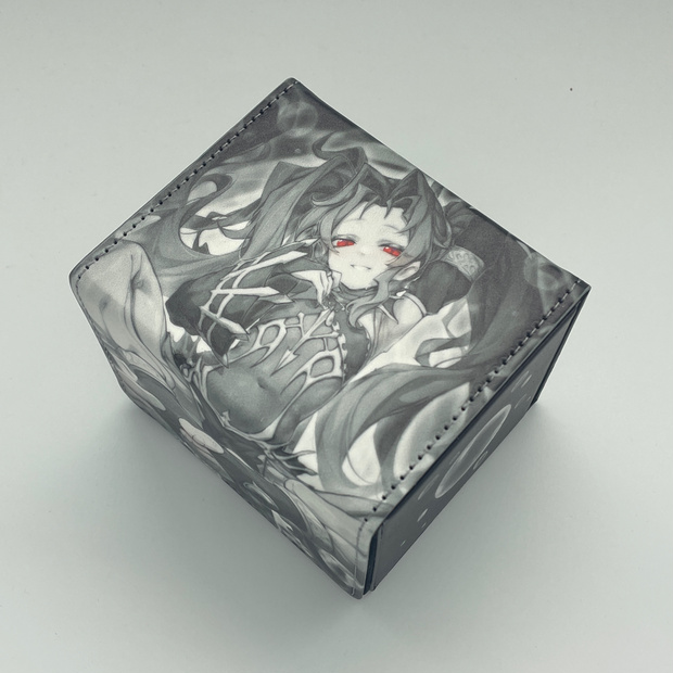 影霊衣の舞巫女 エミリア デッキケース 遊戯王 CircleKOS