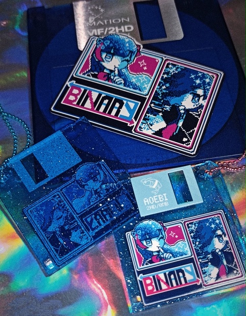 【つじ】アクリルキーホルダー ステッカー他セット バイナリ・シンドローム フロッピーディスク風アクリルキーホルダー