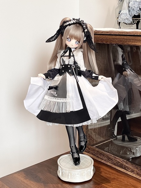 fe8ff987-f597-43dd-9ed1-