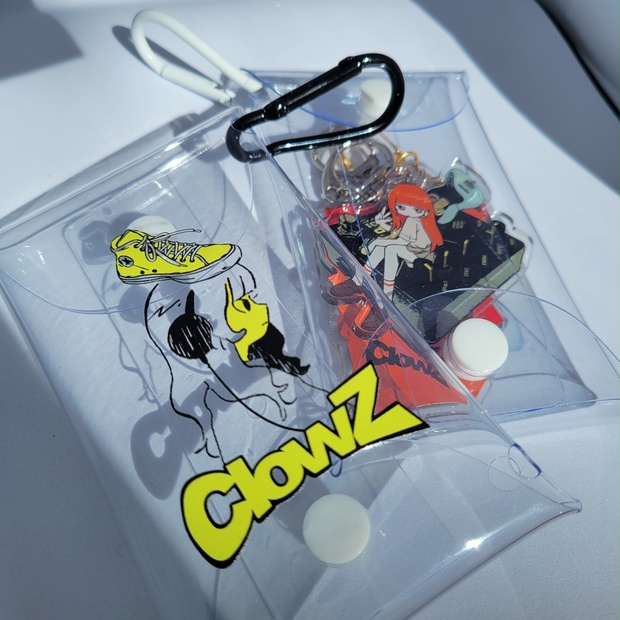 カラビナ付きクリアマルチケース_ #ClowZ - ClowZ - BOOTH