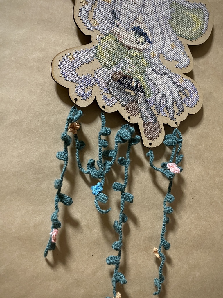 【オリジナル】壁掛けインテリア🌱【クロスステッチ】