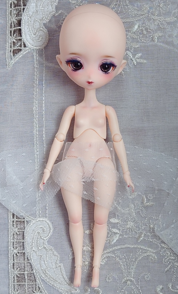 ハルモニアシリーズ メイクカスタムドール