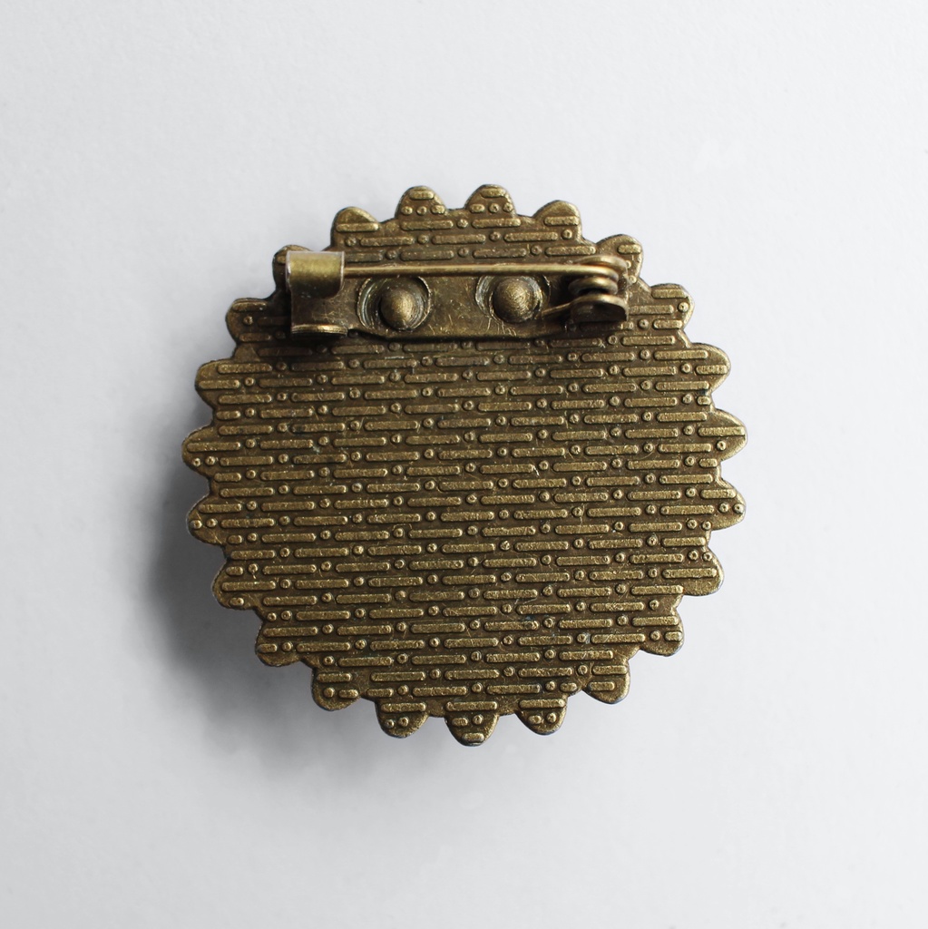 清秋のブローチ / #01