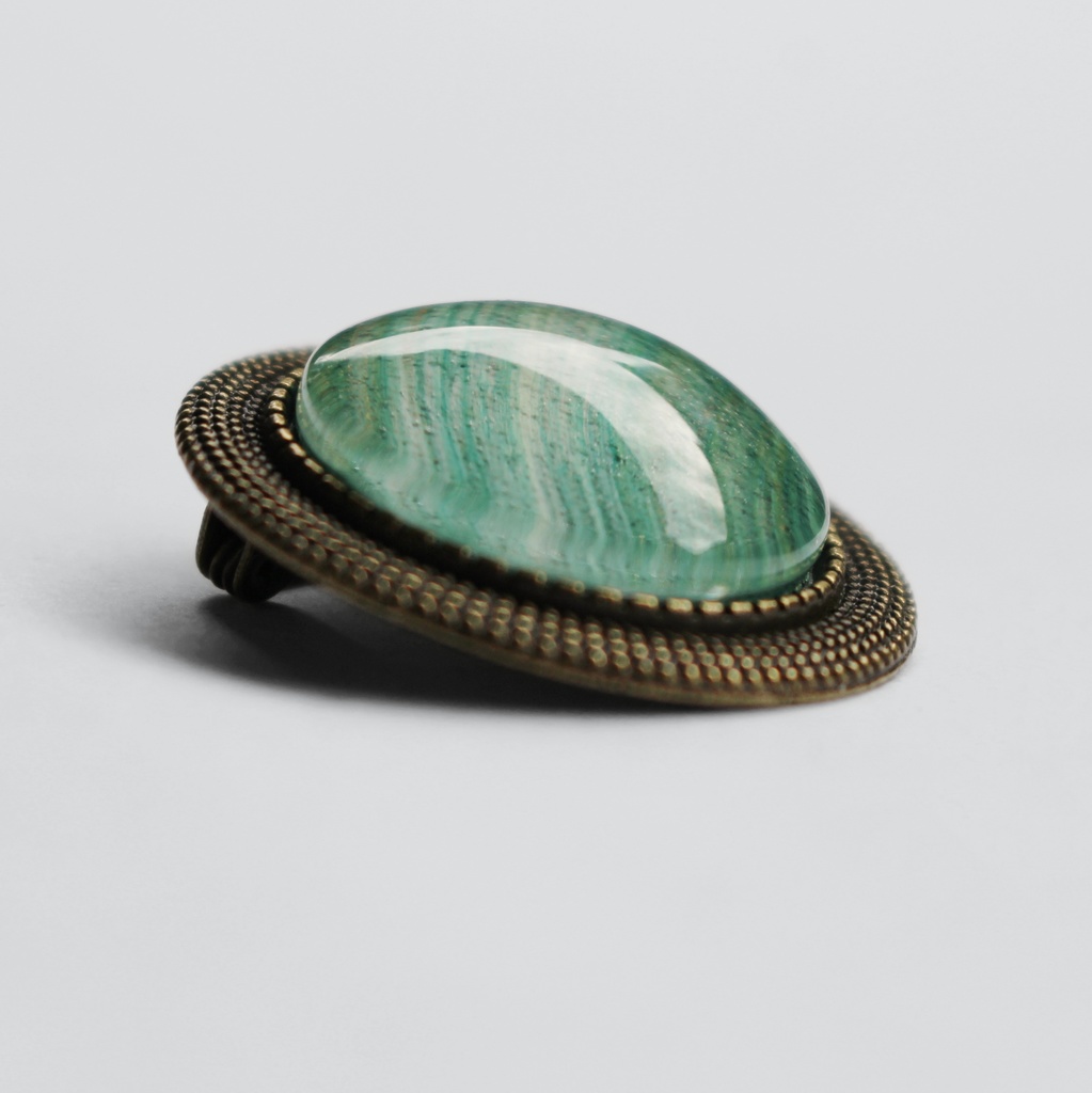 霜寒のブローチ / #01