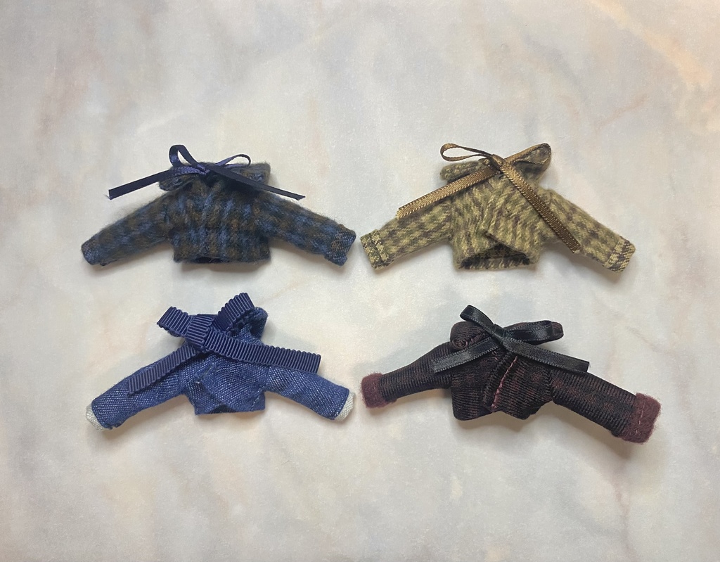 リボンブラウス