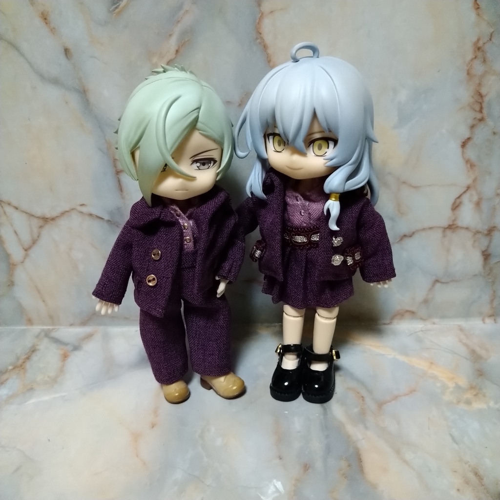 スーツセット紫(スカート)