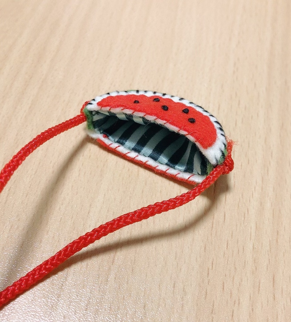 すいかポシェット