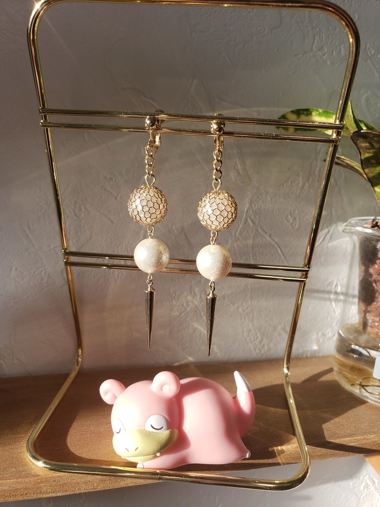 白い死神の部下イヤリング