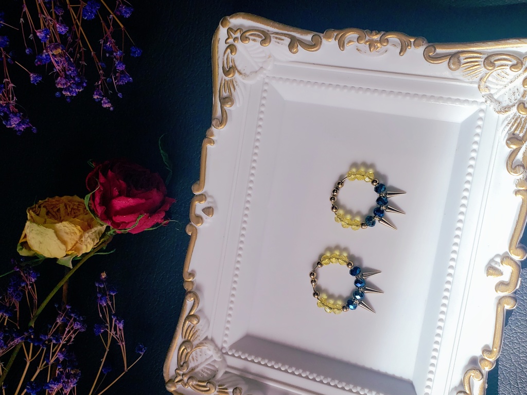 ウルヴァリンイヤーカフ