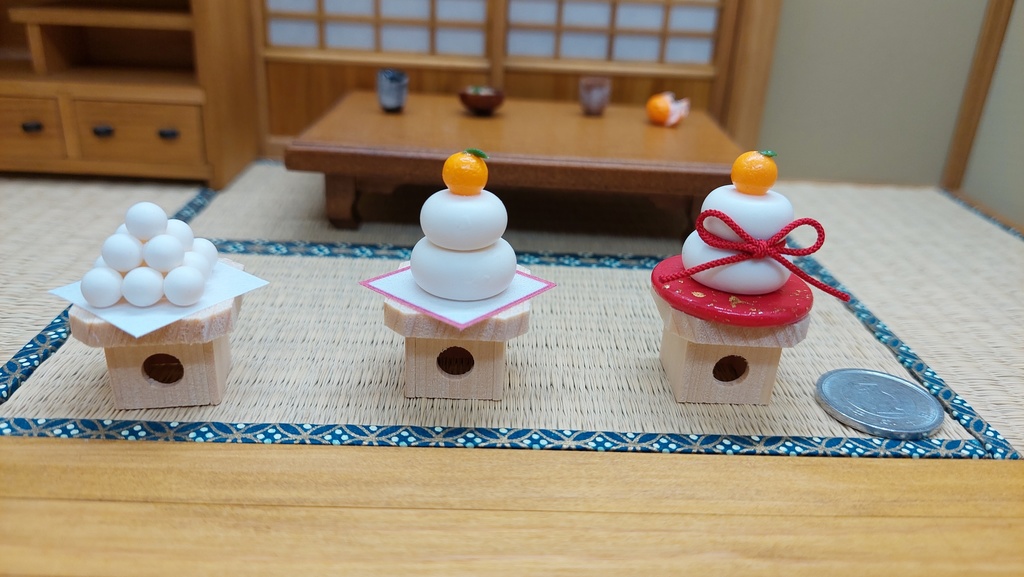 三方(三宝)とお団子、鏡餅