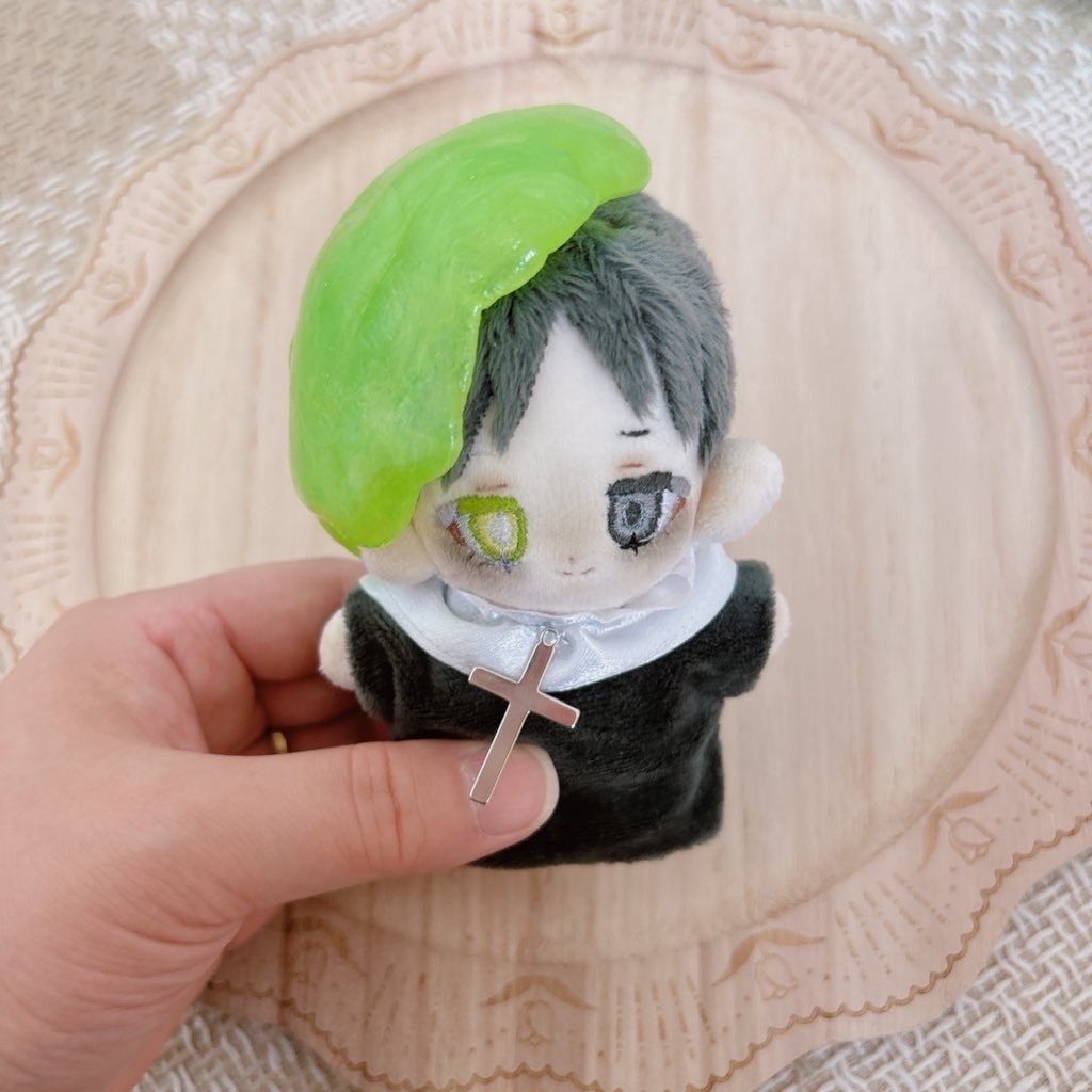 スライムに侵食されつつある後輩シスターのぬい