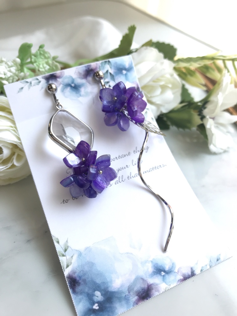 アシンメトリー紫陽花❁⃘*.゚耳飾り❁⃘*.゚