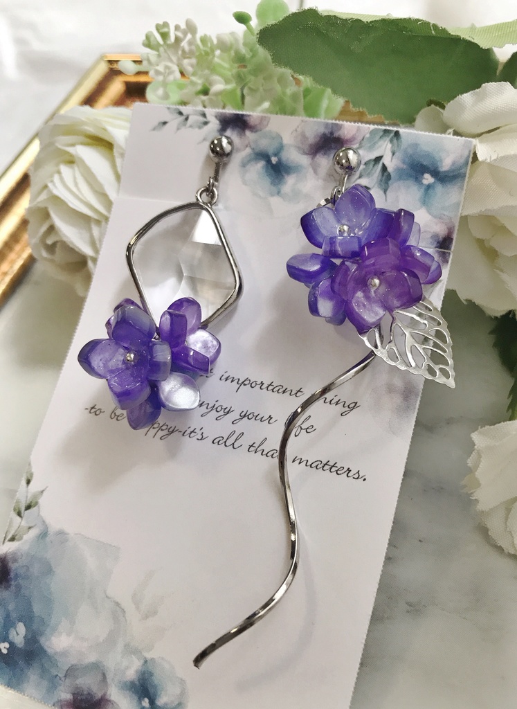 アシンメトリー紫陽花❁⃘*.゚耳飾り❁⃘*.゚