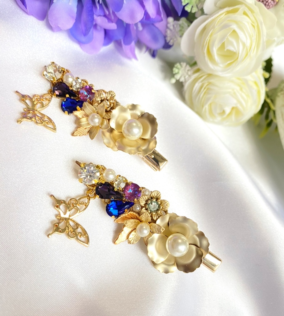 お花と離そばビジューヘアクリップ