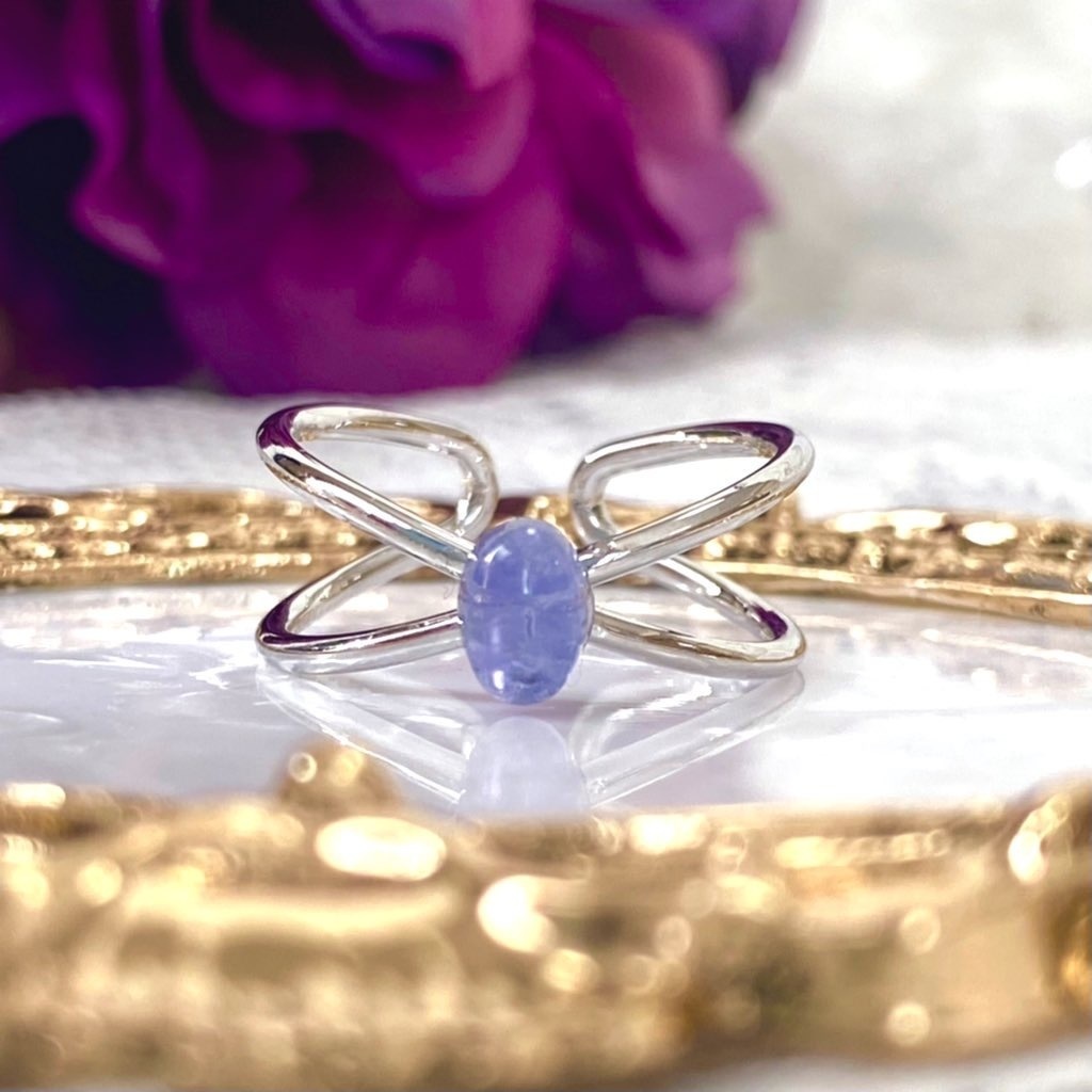 宝石質AAA オーバル型タンザナイトリング💍
