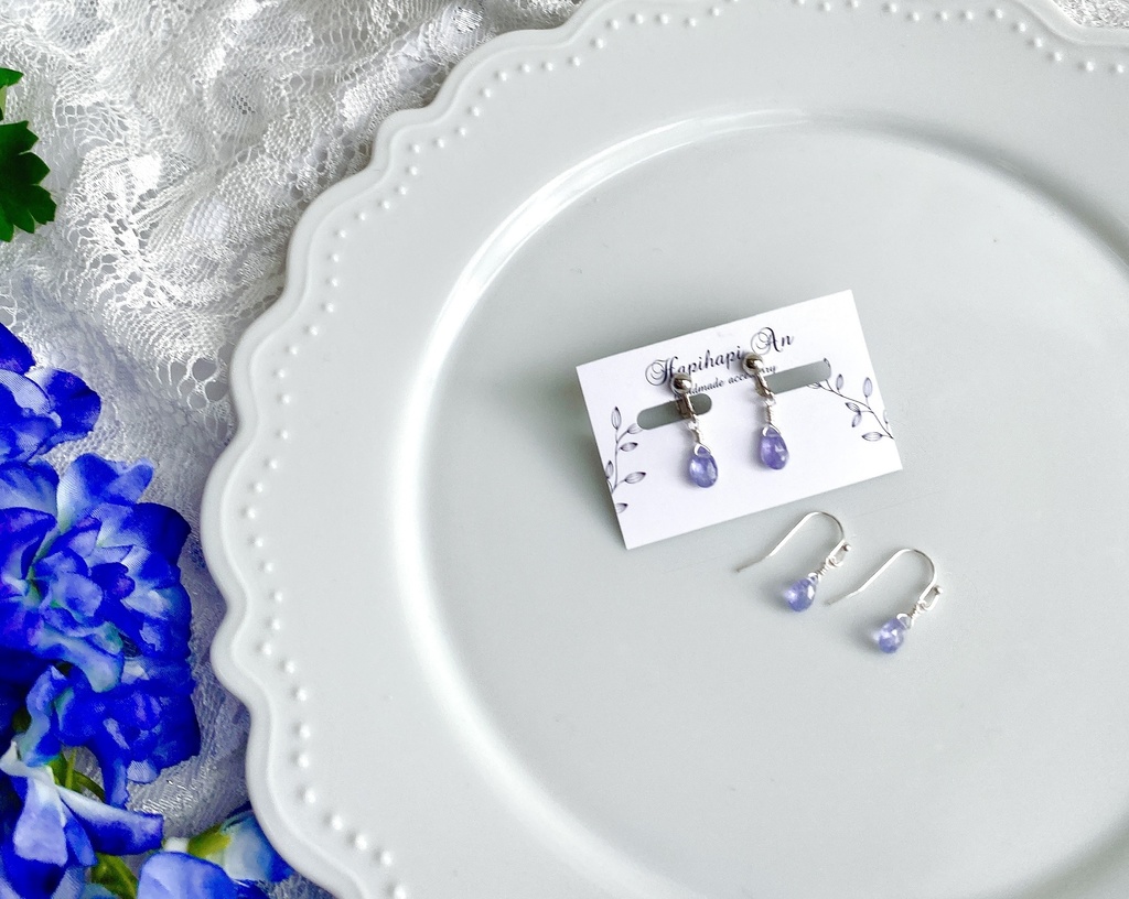 天然石タンザナイト耳飾り