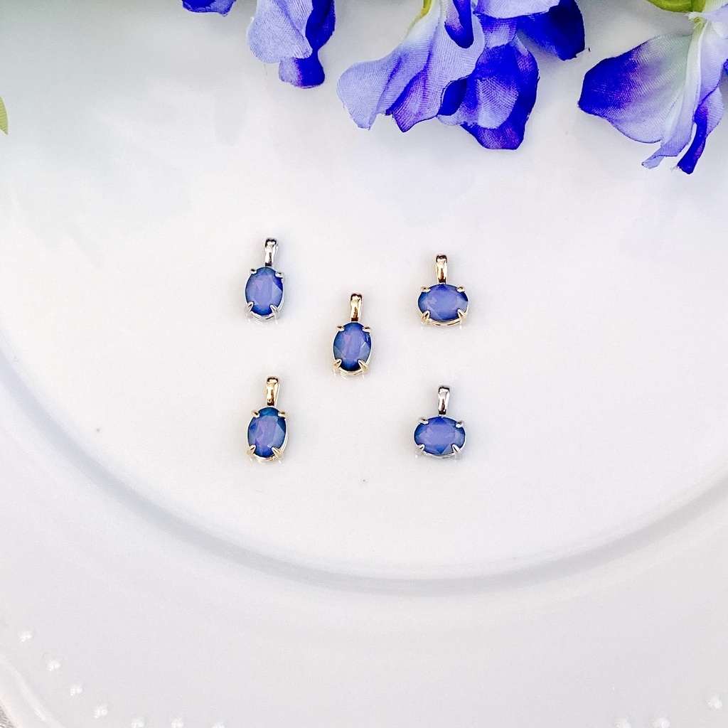 ホワイトオパールペンダントトップ