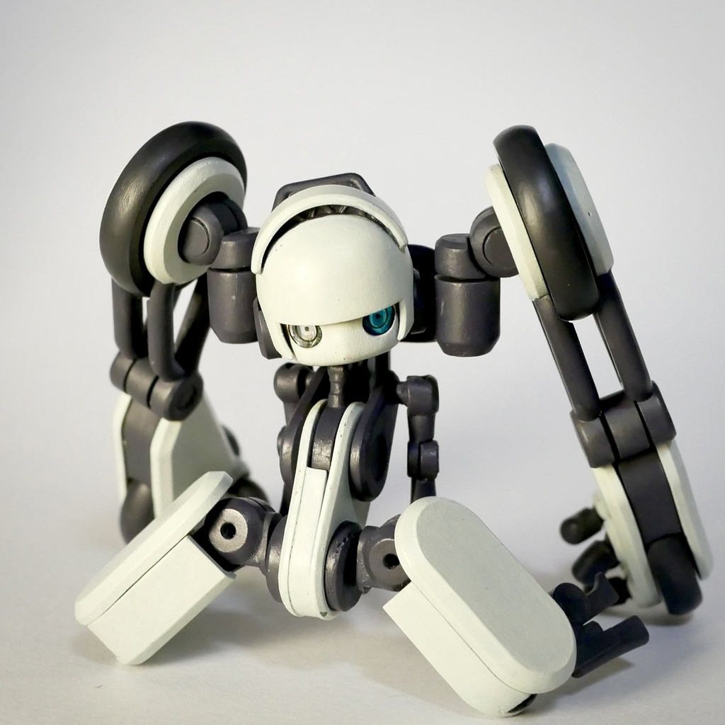 coreco  [フル可動・完全変形／完成品orスナップフィット組み立てキット／1/12スケール］