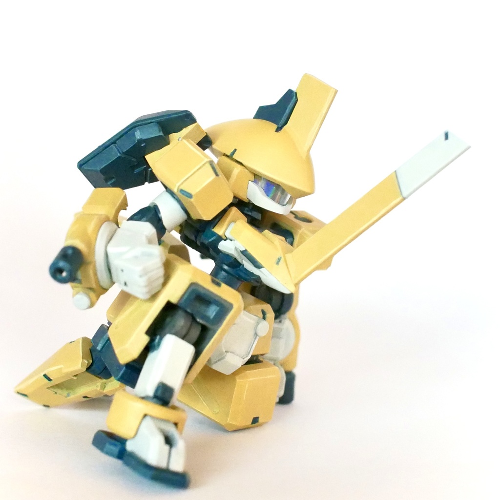 グランビートル『1/12スケール・変形・フル可動・スナップフィット組み立てキット』