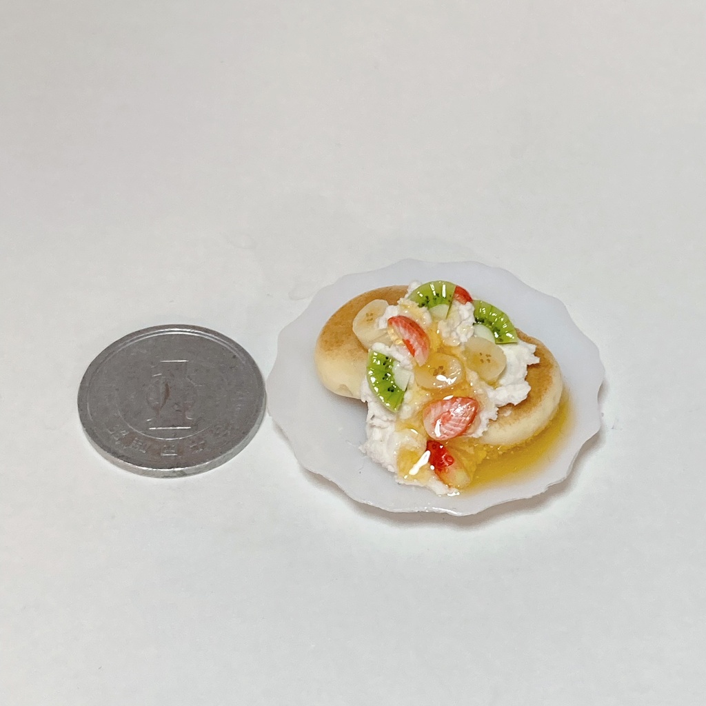 クリームたっぷりパンケーキ