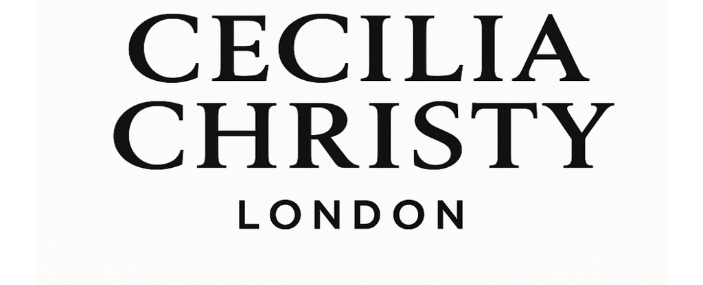 CECILIA CHRISTY ワンポイントロゴTシャツ