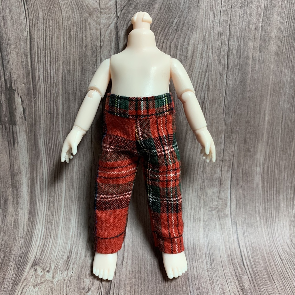 チェックズボン