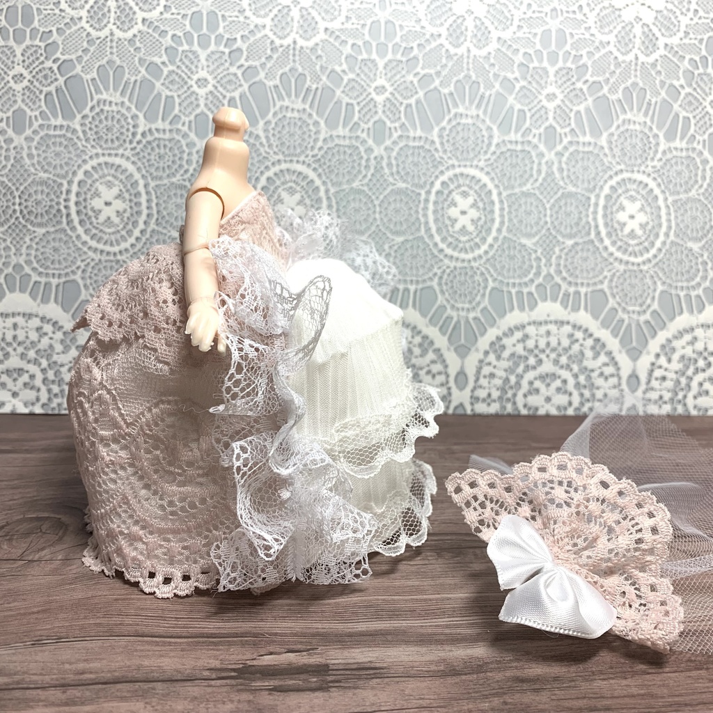 ★セリアドール★ベビーピンクドレス