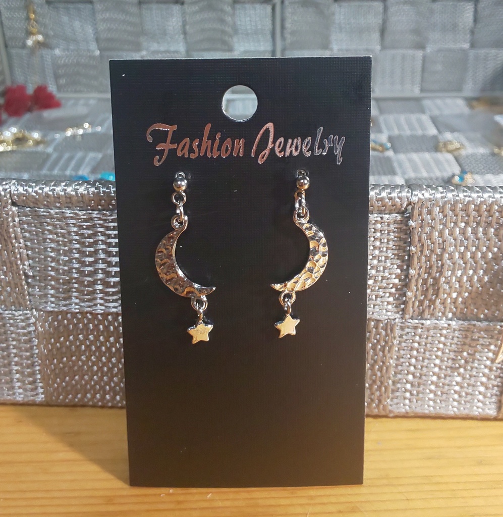 垂れ下がりスター✩.*˚ピアス