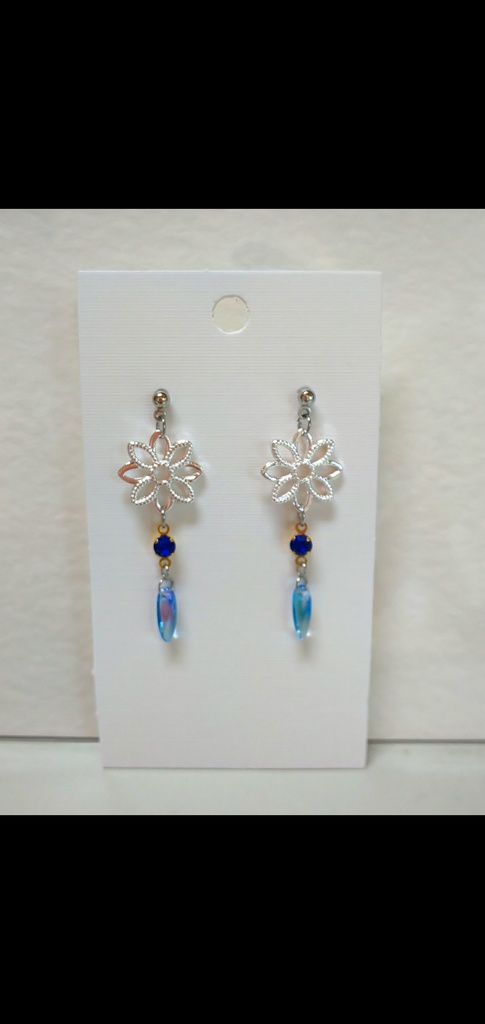 お花とオレンジダガー*ピアス