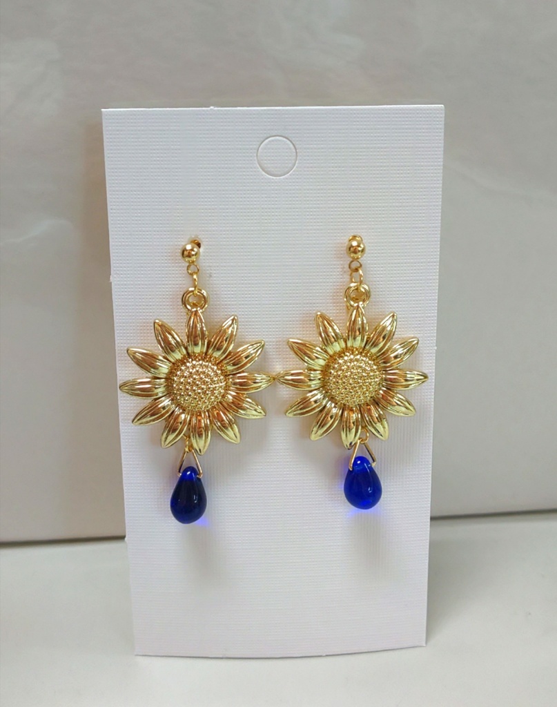 【写 直】ひまわり&水色チェコドロップ 🌻 夏ピアス