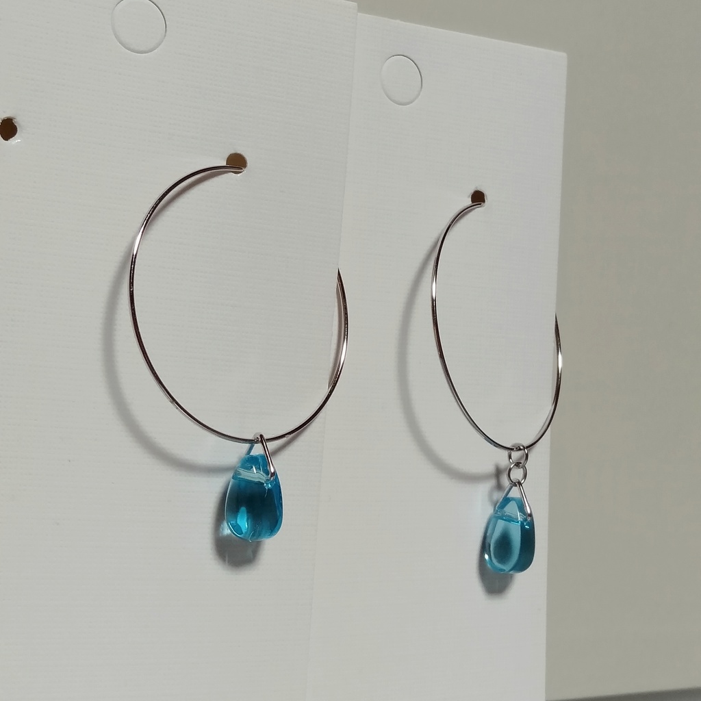 〈New〉『水色』チェコドロップ ✳ シンプル フープピアス