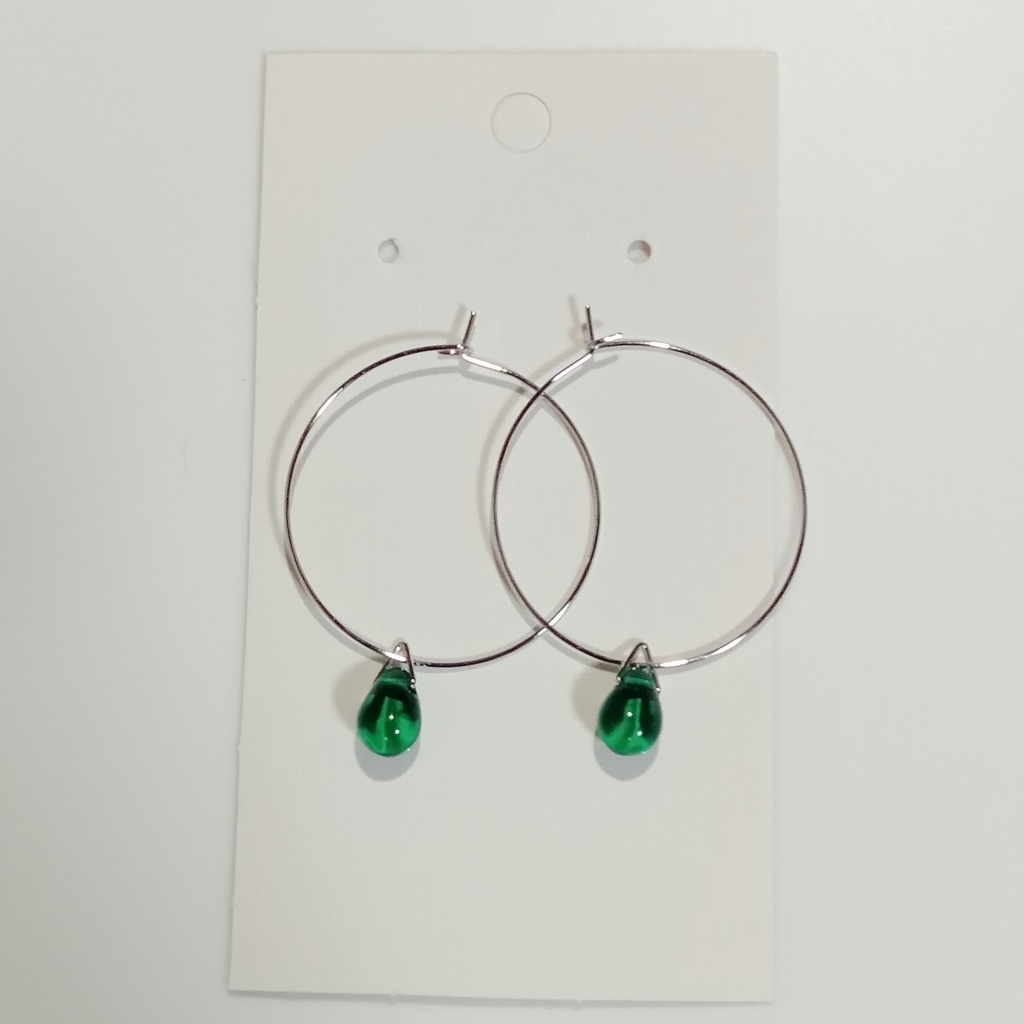〈New〉『緑』チェコドロップ ✳ シンプル フープピアス