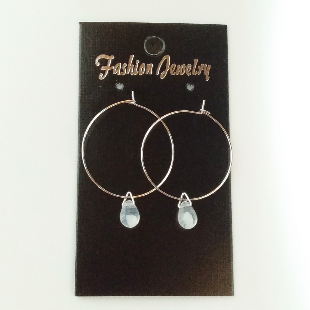 〈New〉『白』チェコドロップ ✳ シンプル フープピアス