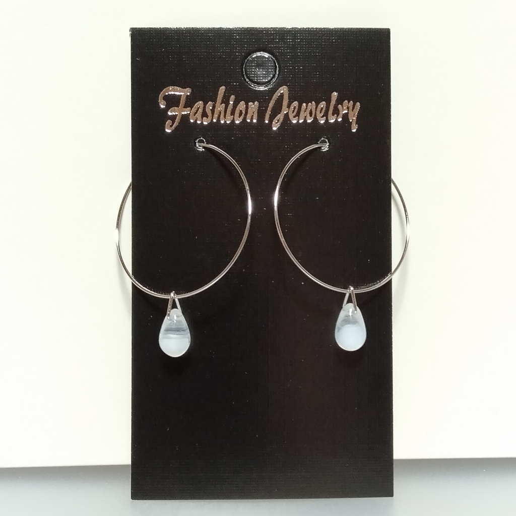 〈New〉『白』チェコドロップ ✳ シンプル フープピアス