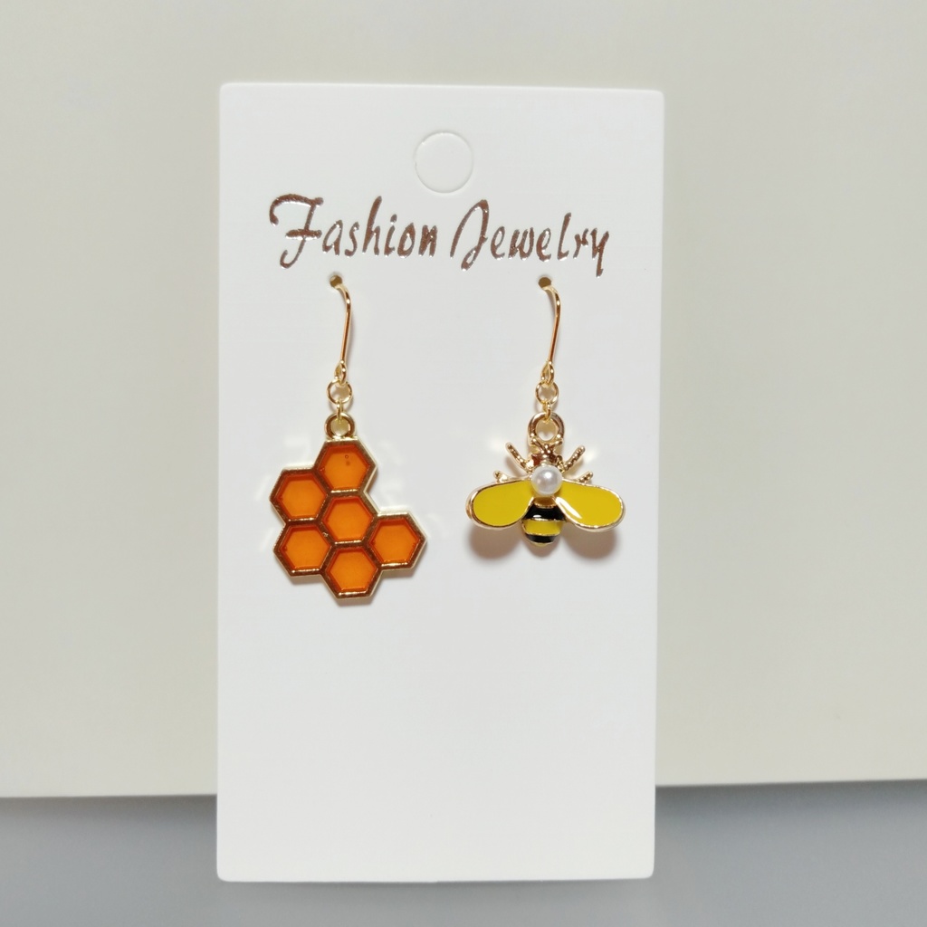 〈New〉パール蜜蜂 ＆ ハチミツ ✳ ユニーク ピアス