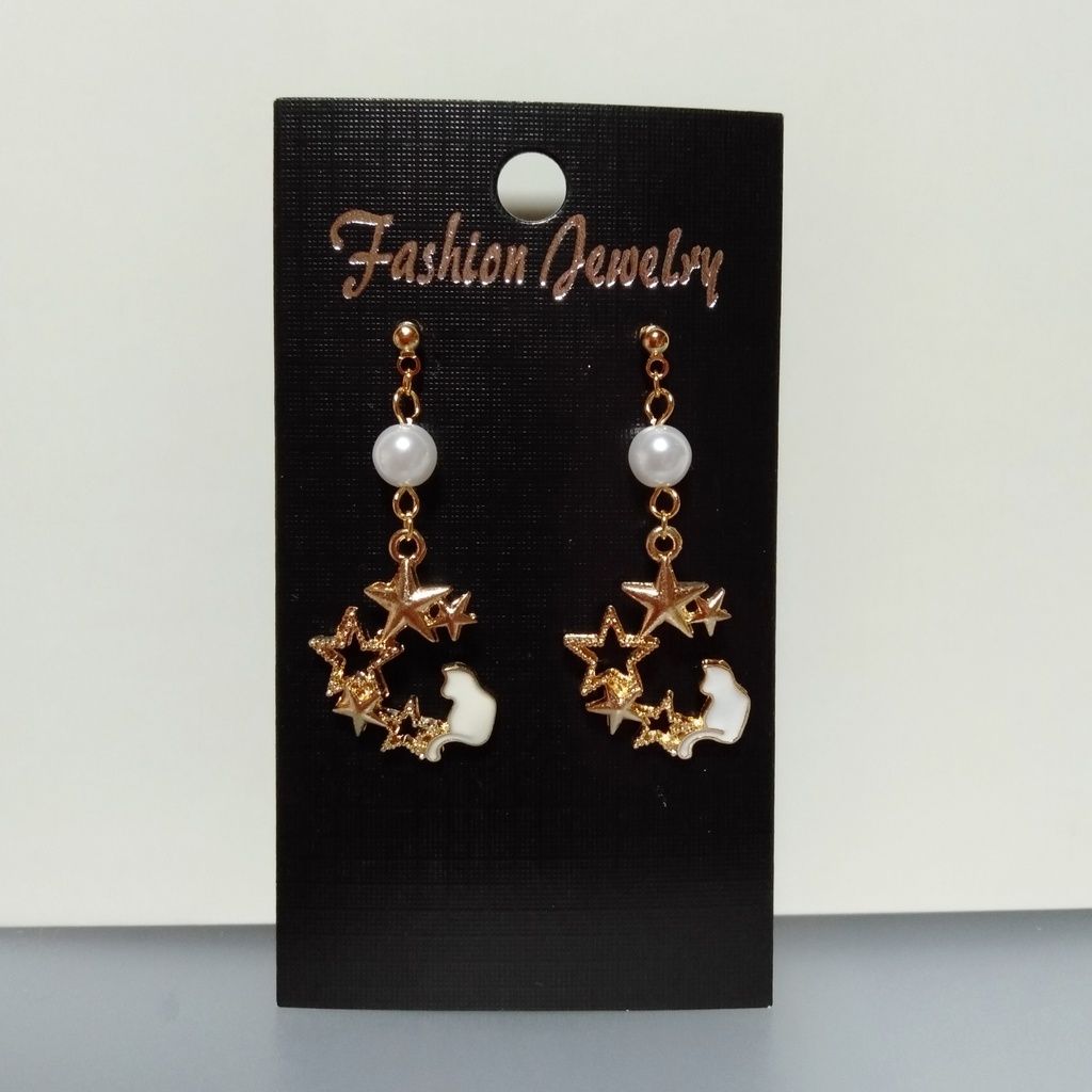 【Νew】星の中の黒猫 & 樹脂パール ✳ ピアス