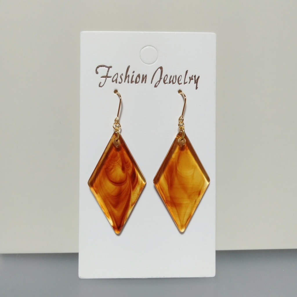 【Νew・秋.冬】べっ甲カラー ひし形 アクリルチャーム & ラピスラズリ ◆ 秋.冬 ピアス