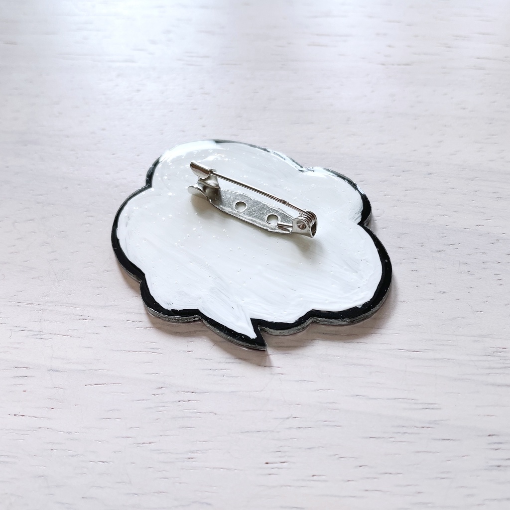 バッヂ / お腹痛い