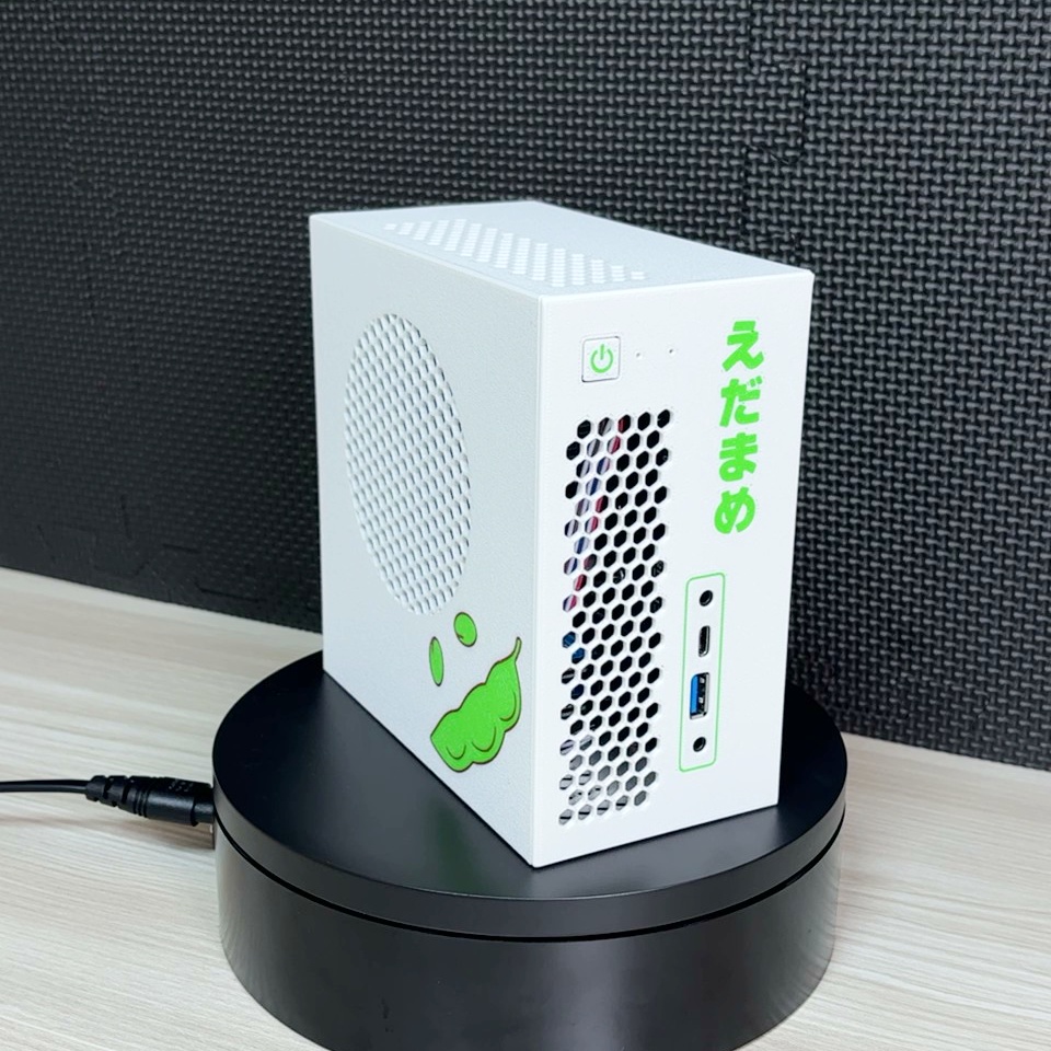 DeskMini対応「ずんだもんPCケース」(ASA製3Dプリント品)