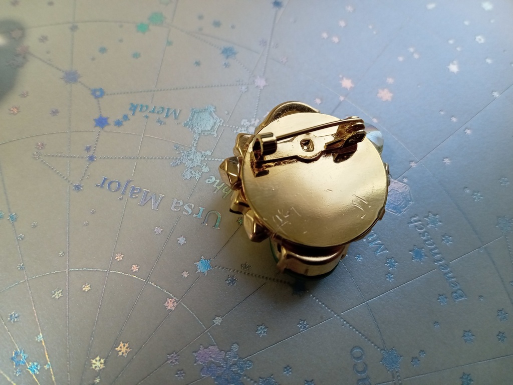 二振一具ビジューブローチ 源氏兄弟イメージアクセ