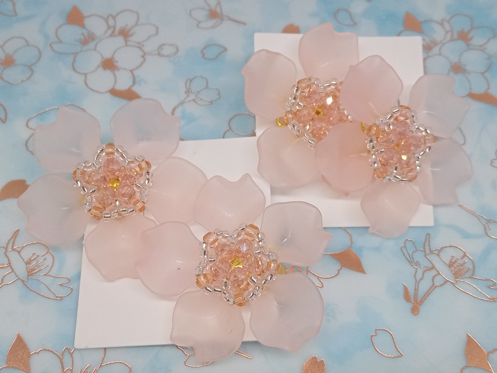 【花逍遥】桜の耳飾り