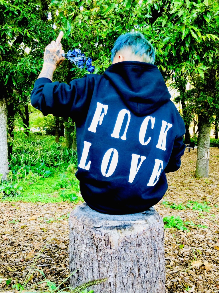 『FUCK & LOVE』-Black Foodie-