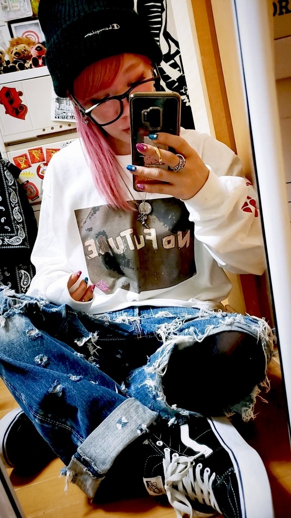 『NO FUTURE』Long Sleeve T-Shirt(ロンT)