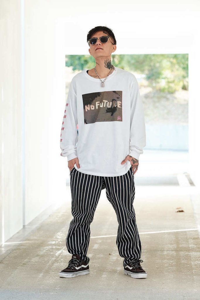 『NO FUTURE』Long Sleeve T-Shirt(ロンT)