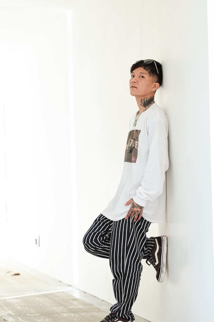 『NO FUTURE』Long Sleeve T-Shirt(ロンT)