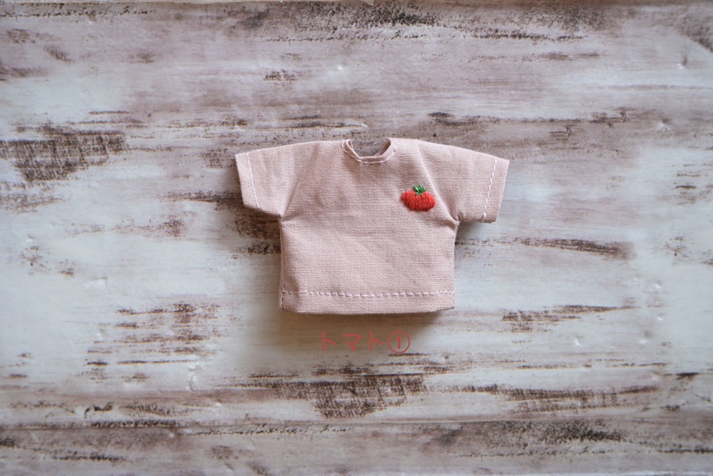 ワンポイント刺繍Tシャツ「初夏の収穫祭」