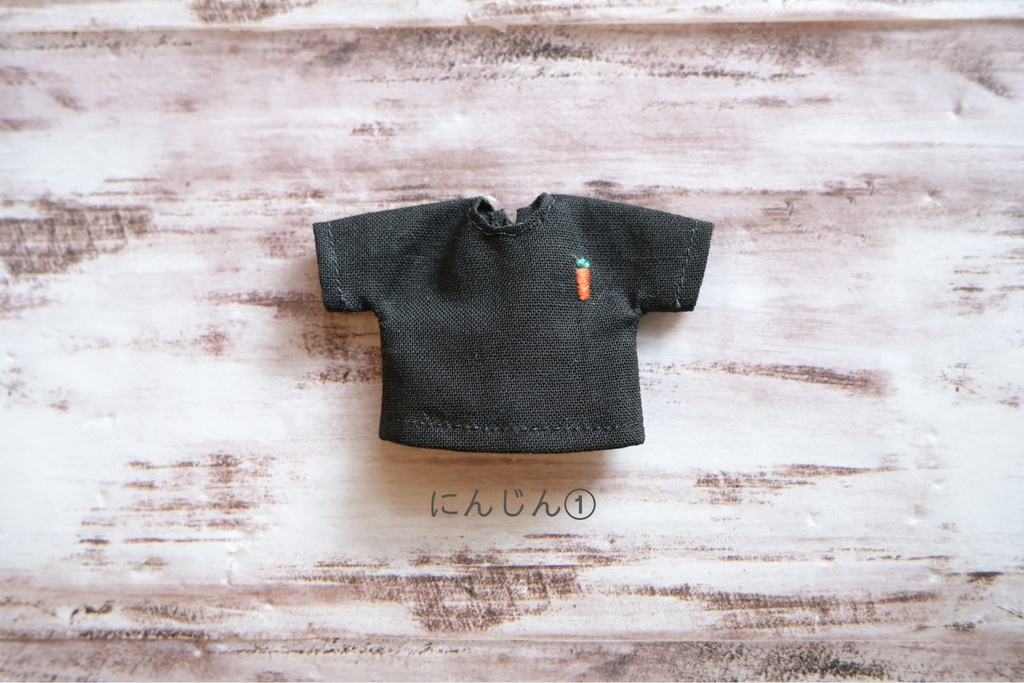 ワンポイント刺繍Tシャツ「初夏の収穫祭」