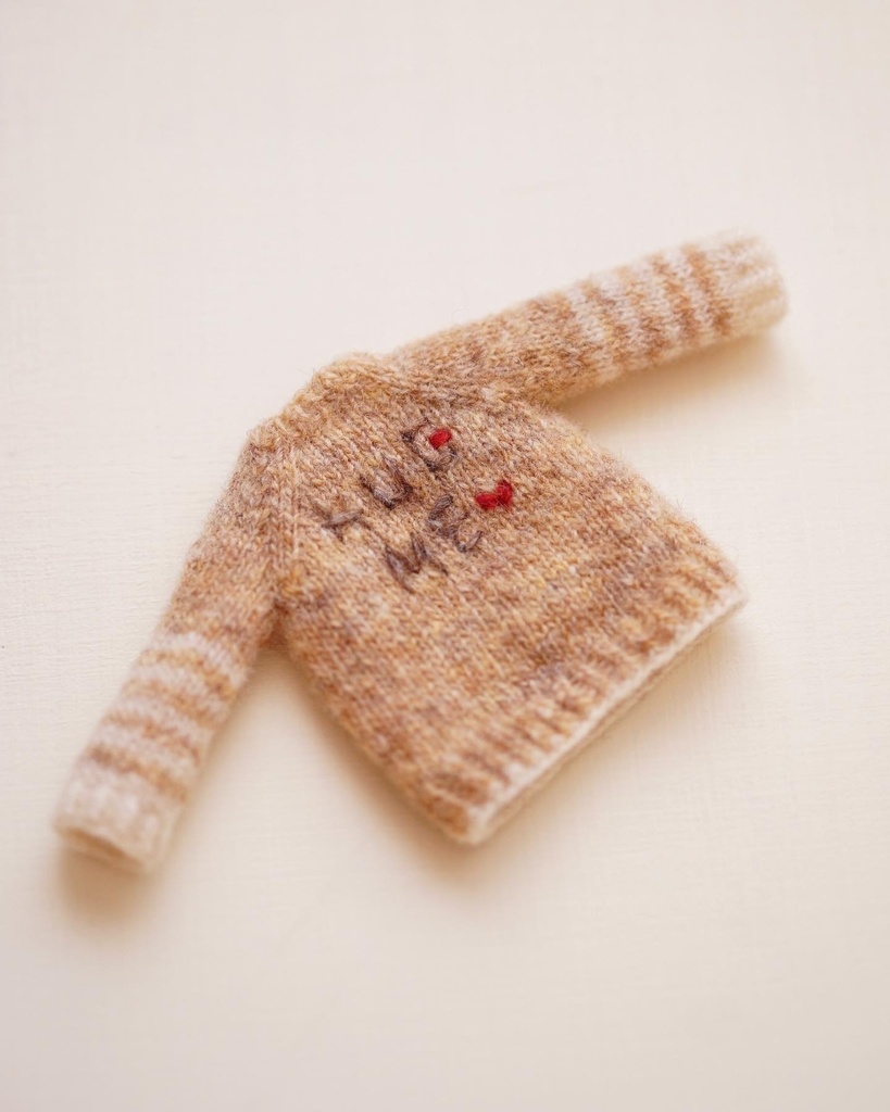 ハグミーセーターいろいろ