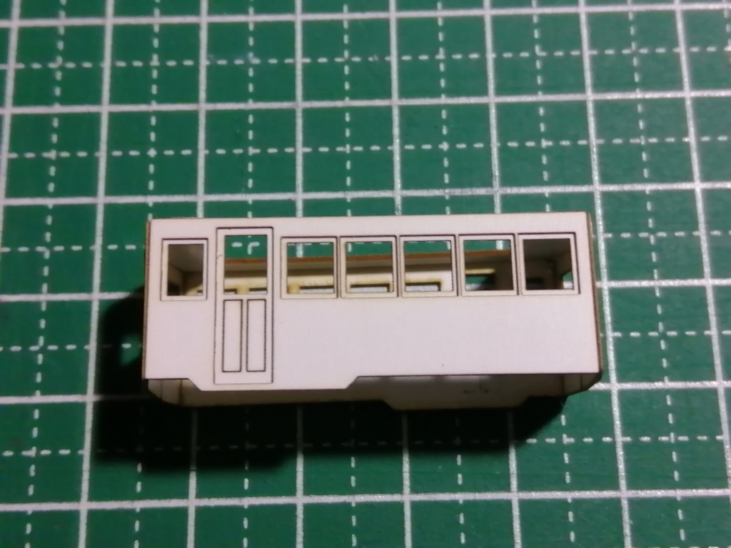 【N】日車レールカー両運・初期型(小浜カハ1・2→雲仙カハ11・12、芸備キハ5~7)ペーパーボディキット